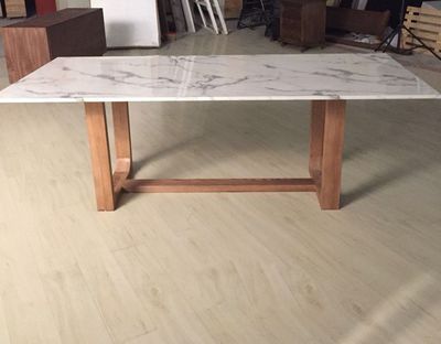 可定制現(xiàn)代簡(jiǎn)約大理石餐桌木制腿餐廳餐桌